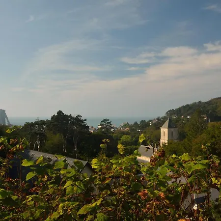 Villa Panorama, Vue Et Falaises D