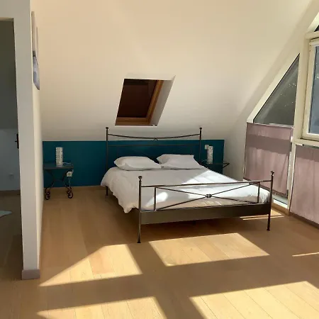 Villa Panorama, Vue Et Falaises D