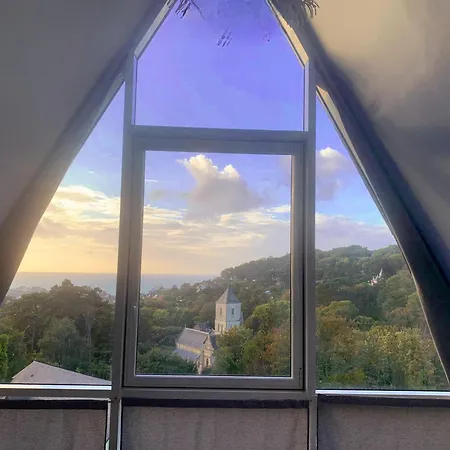 Panorama, Vue Et Falaises D Exception *